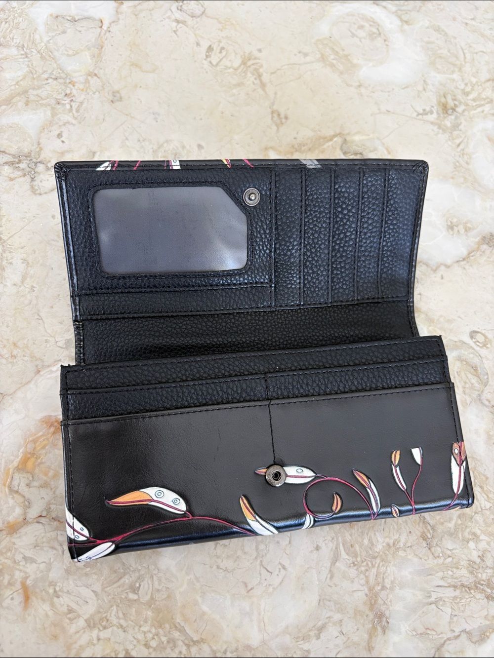 “Eagle's Gift” Long Wallet by Canadian First Nations Sioux Artist Maxine Noel - Picture 4 of 12